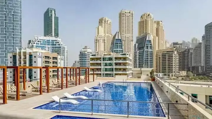 Spacious High Floor Apartment Dubai Marina