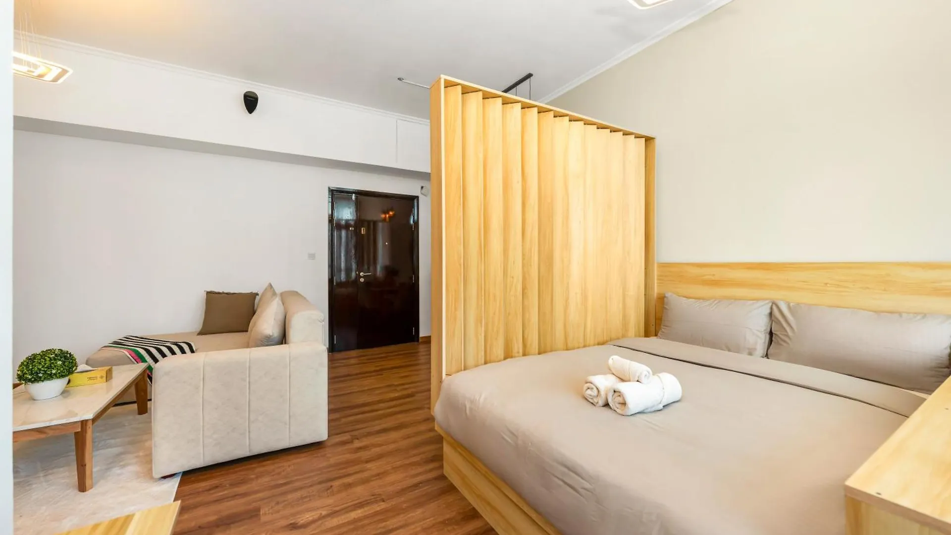 Spacious High Floor Apartment Dubai Marina