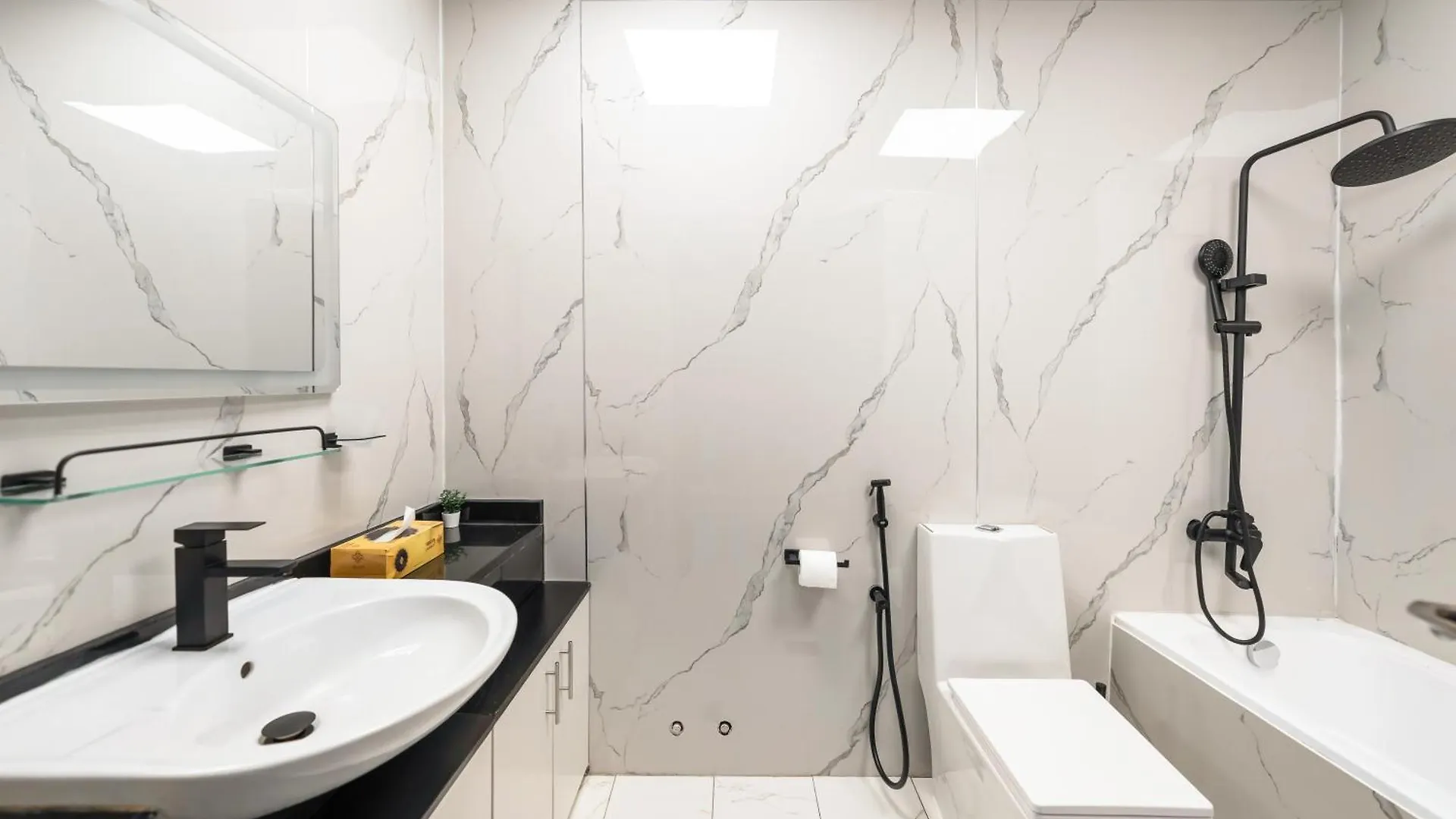 Spacious High Floor Apartment Dubai Marina Forenede Arabiske Emirater